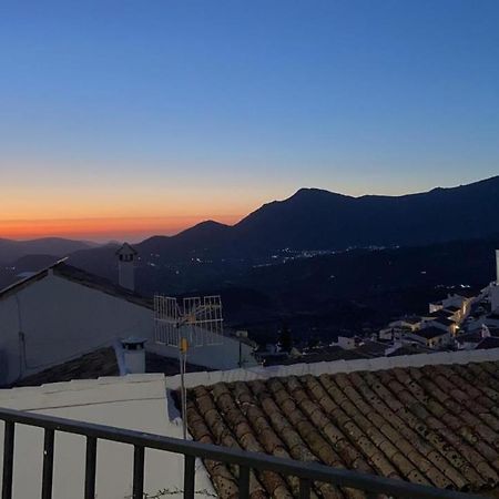 Willa Casa “El Zumaque” En Zahara De La Sierra Zewnętrze zdjęcie